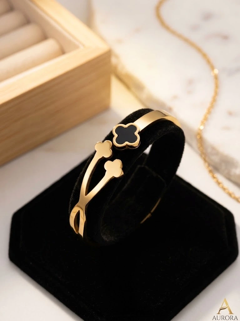 Elegant Gold & Black Clover Stainless Steel Cuff Bracelet