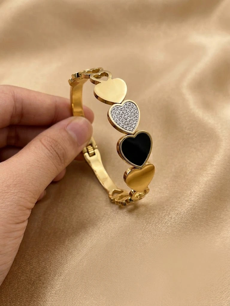 Stainless Steel Heart Design Bracelet